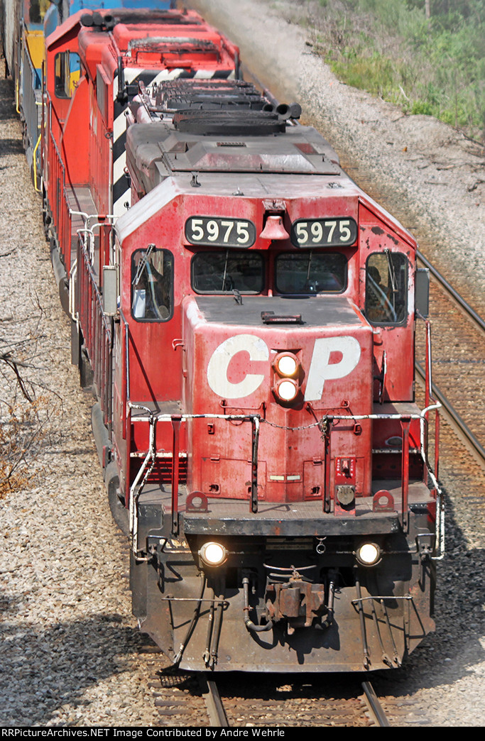 CP 5975 about to duck under the Cemetery bridge